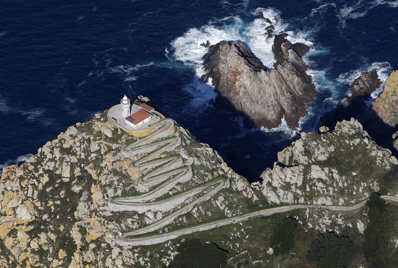 Paisaje de Las Islas Cíes al atardecer — imagen de fondo del portal